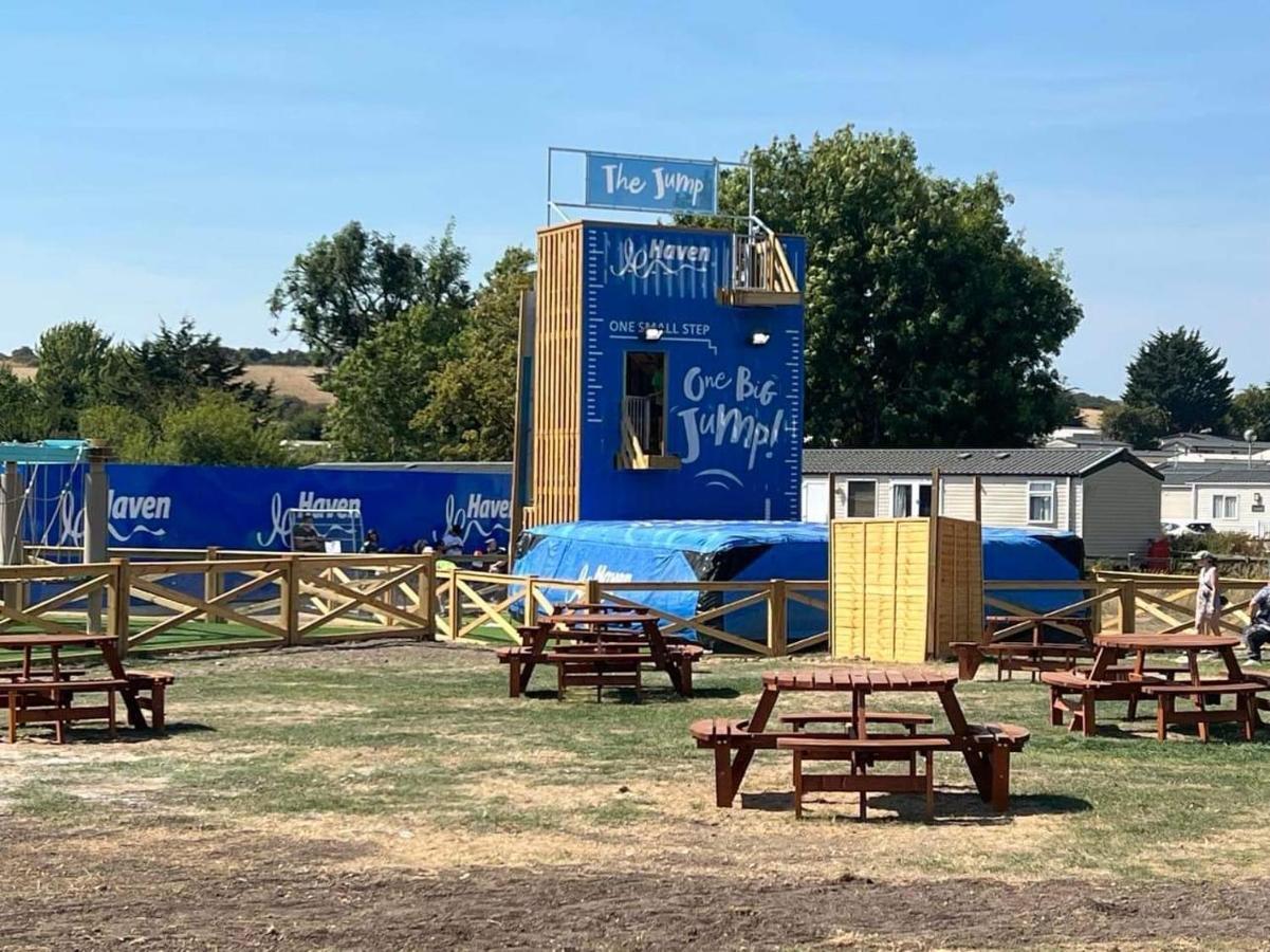 Hotel Weymouth Bay Preston  Exterior foto